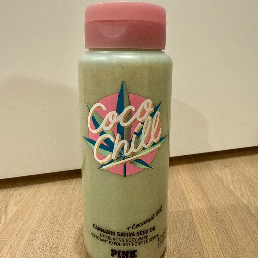 Victoria Secret PINK Coco Chill Exfoliating Body Wash
